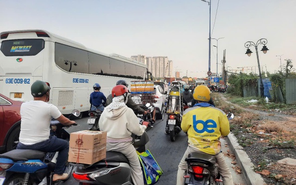 Đường dẫn cao tốc TP HCM - Long Thành - Dầu Giây ùn bóng đá tỷ lệ kèo nhà cái nghiêm trọng ngày đầu nghỉ Tết