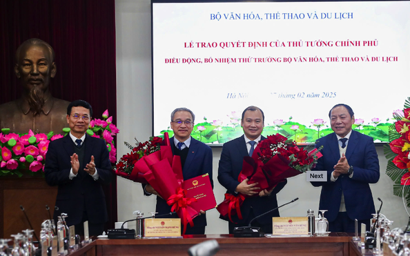 Trao quyết định bổ tỷ lệ bóng đá kèo nhà cái 2 tân Thứ trưởng Bộ VH-TT-DL