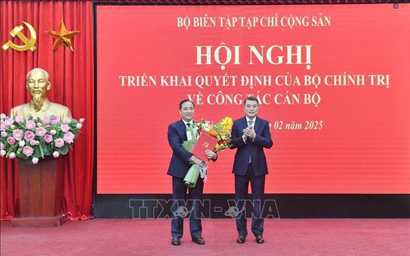 Bổ tỷ lệ bóng đá kèo nhà cái Bí thư Tỉnh ủy Hà Tĩnh giữ chức Tổng Biên tập Tạp chí Cộng sản