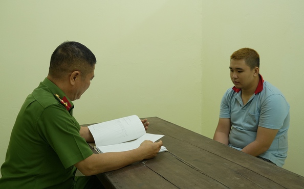 CLIP: Công an Tiền Giang và Bình Dương bắt được đối tượng tỷ lệ kèo nhà cái malaysia đặc biệt nguy hiểm