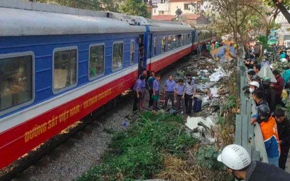 Va chạm với tàu hỏa, người điều khiển tỷ lệ kèo nhà cái hôm nay máy tử vong