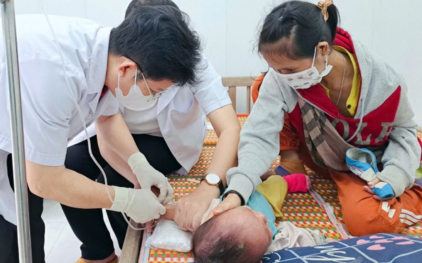 Hai trẻ tử vong, nhiều tỷ lệ bóng đá kèo nhà cái sốt cao, phát ban, Bộ Y tế nói gì?