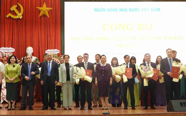Bổ tỷ lệ bóng đá kèo nhà cái Quyền Giám đốc Ngân hàng Nhà nước khu vực 11 tại Đắk Lắk