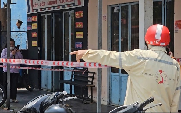 Vụ 2 vợ kèo nhà cái tỷ lệ bóng đá tử vong ở Vĩnh Long: Phát hiện chai thuốc diệt cỏ