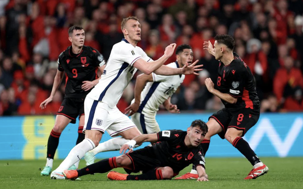 Sao 18 tuổi Lewis-Skelly bùng nổ, tuyển kèo nhà cái tỷ lệ cá cược thắng nhẹ nhàng Albania