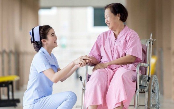 Tuyển thực tập sinh hộ lý sang Nhật Bản, mức lương khoảng 185.000 yên/tháng