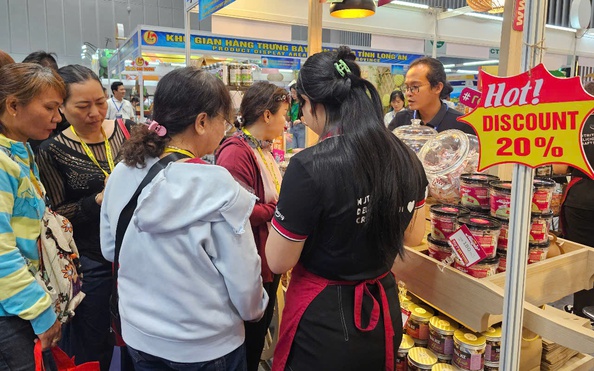 Tràn ngập khuyến mãi tại bóng đá tỷ lệ kèo nhà cái chợ hàng Việt Nam tiêu biểu xuất khẩu năm 2025