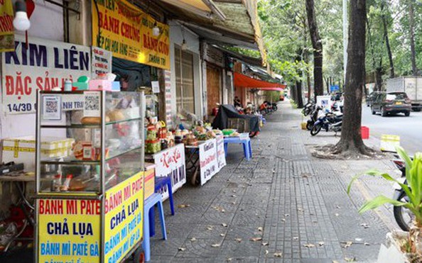 Để vỉa hè thông thoáng, lòng đường trật tự