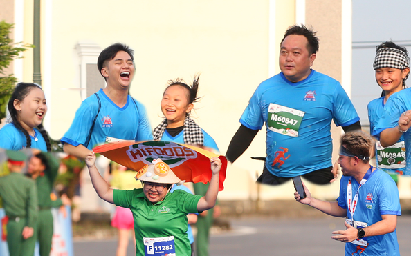 Giải half marathon "Tự hào Tổ kèo nhà cái tỷ lệ cá cược tôi" lần 2 - 2025: Niềm vui của các runner nhí và gia đình