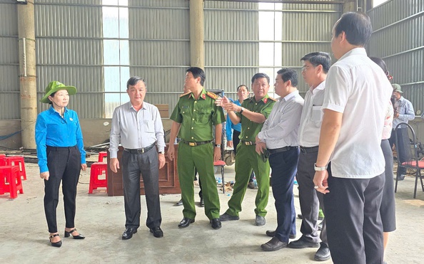 Vụ sập nhà xưởng khiến 3 tỷ lệ bóng đá kèo nhà cái tử vong: Phó Chủ tịch tỉnh Bình Dương đến hiện trường