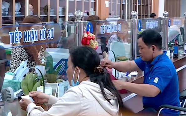Băn khoăn về rút BHXH một lần theo quy định mới