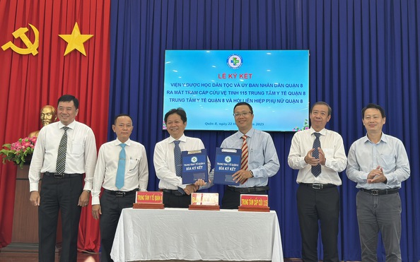 Lần đầu tiên Trạm Cấp cứu 115 đặt tại trung tâm y tế