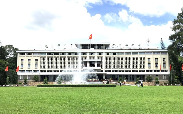 Thời khắc lịch sử tại Dinh Độc Lập