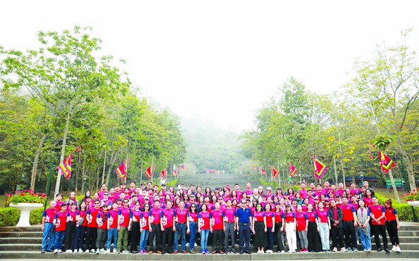 TRƯỜNG ĐH HÙNG VƯƠNG TP HỒ CHÍ MINH: Chuyển mình giữa dòng chảy 50 năm Giải phóng miền Nam