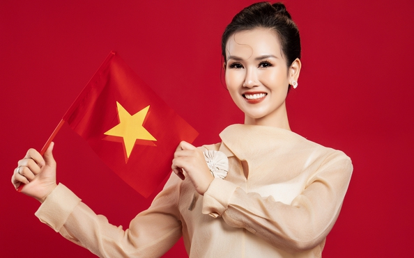 Chỉ 48 giờ, ba giọng ca tên tuổi hợp lực tạo nên MV mừng 30-4 đầy tự hào