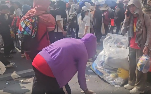 2 hành động "đốn tim" trong Đại lễ vừa diễn ra