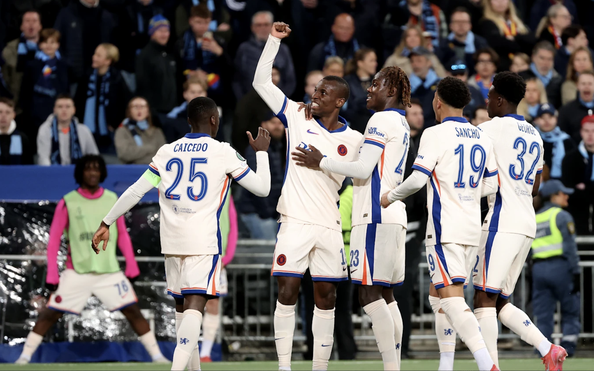 Chelsea thắng đậm Djurgarden, sẵn sàng đua vô địch Conference bóng đá tỷ lệ kèo nhà cái