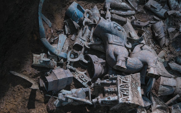 Vũ khí Trung Quốc 3.000 năm trước làm từ vật liệu ngoài hành tinh