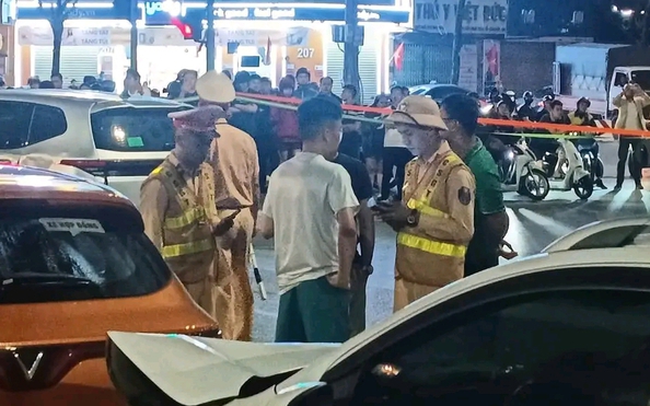 Tài xế Lexus tông hàng loạt ô tô và xe máy bị khởi tố