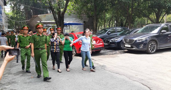 Hy hữu 2 phạm nhân viết đơn giải oan cho bà trùm