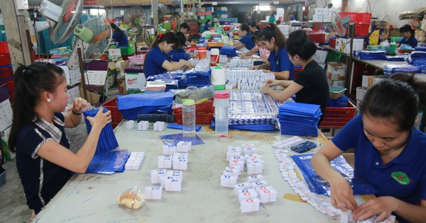 Chỉ còn 2 loại hợp đồng lao động từ 2021