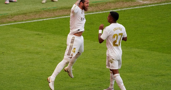 Đao phủ Ramos lập kỷ lục ghi bàn, Real Madrid được ưu ái?