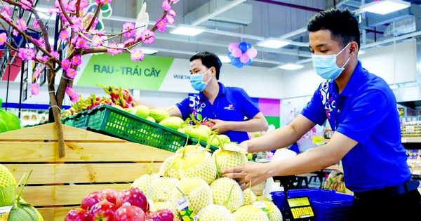 Đi siêu thị sớm để mua hàng hóa tươi ngon Đi siêu thị sớm để mua hàng hóa tươi ngon