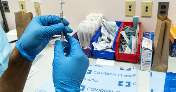 Kiểm nghiệm trên 0,5 triệu người: Vắc-xin Pfizer hiệu quả 94% Kiểm nghiệm trên 0,5 triệu người: Vắc-xin Pfizer hiệu quả 94%