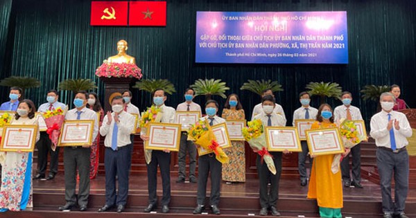 Cán bộ tìm dân, không để dân tìm cán bộ!