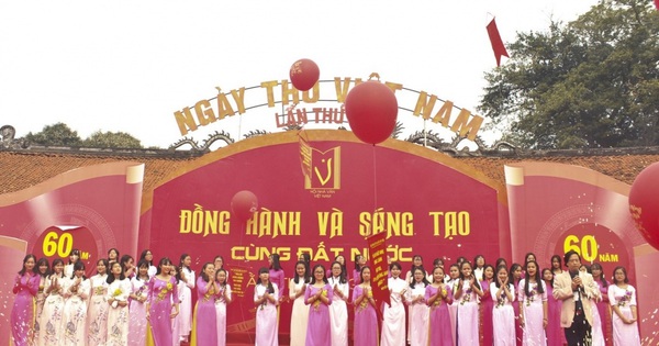 Ngày thơ Việt Nam: Cần phải làm mới, làm khác