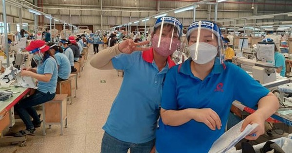 Giữ chân và tuyển mới lao động