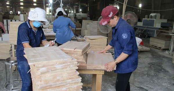 Ngành gỗ miệt mài xuất khẩu Ngành gỗ miệt mài xuất khẩu