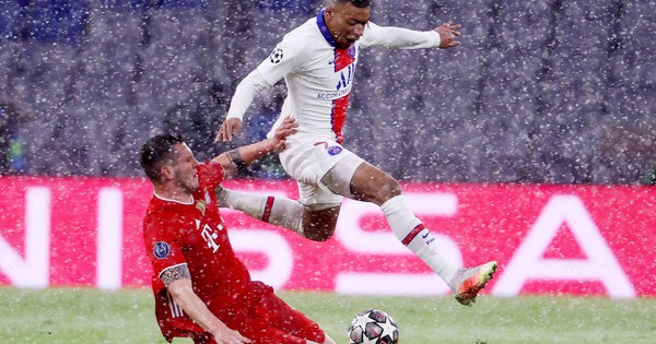 Bayern Munich gục ngã sân nhà, PSG mơ vé bán kết Champions League