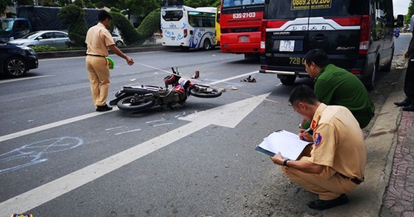 Tai nạn giao thông giảm trong ngày thứ 3 kỳ nghỉ lễ - Báo Người lao động