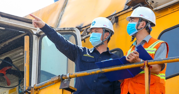 Một số điểm mới về chính sách tiền lương có hiệu lực từ tháng 8-2021 người lao động cần biết - Vimarsana News
