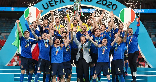 Thắng trên chấm luân lưu, tuyển Ý lên ngôi vô địch Euro 2020 - Vimarsana News