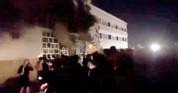 Iraq: Nổ bình oxy, cháy bệnh viện trị Covid-19, hàng chục người chết - Vimarsana News
