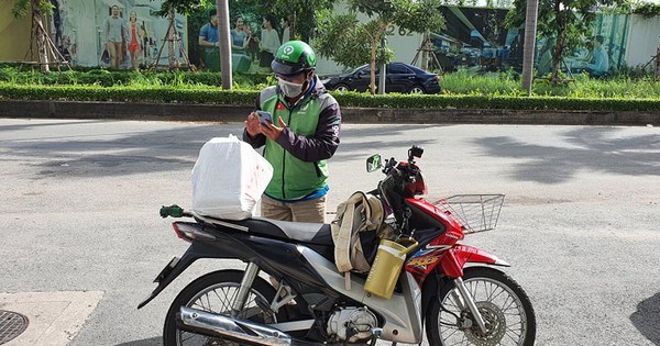 TP HCM công bố nhiều cách nhận diện shipper được phép đi giao hàng - Vimarsana News