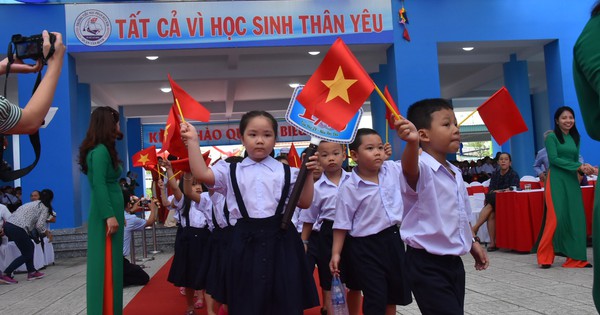 Học sinh cả nước tựu trường sớm nhất vào ngày 1-9 - Vimarsana News