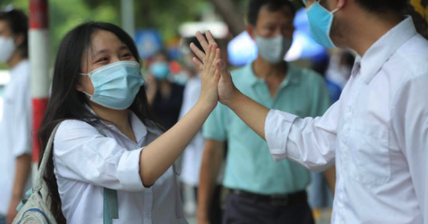 Bộ GD-ĐT lưu ý gì với thí sinh khi đăng ký dự thi tốt nghiệp THPT từ 4-5? Bộ GD-ĐT lưu ý gì với thí sinh khi đăng ký dự thi tốt nghiệp THPT từ 4-5?