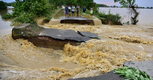 Fierce weather surrounds America and Asia