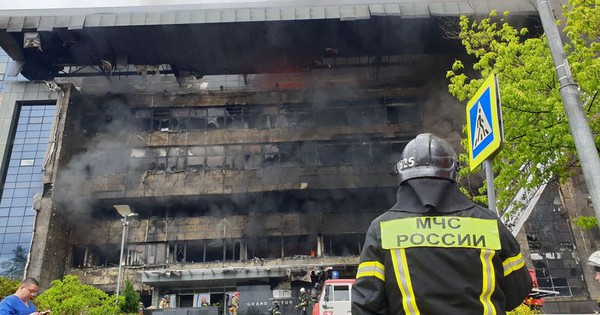 The shopping center in Moscow caught on fire