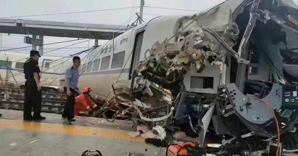 China: High-speed train crashed, driver died on the spot