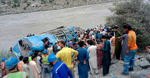 Bus plunges off cliff in Pakistan, car crashes into crowd in Germany