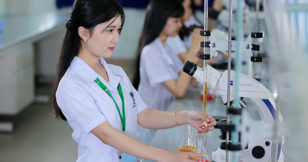 Trường ĐH Nguyễn Tất Thành đào tạo thạc sĩ kiểm nghiệm thuốc và độc chất