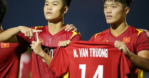  Tuyển U20 Việt Nam sang Nhật Bản tập huấn 