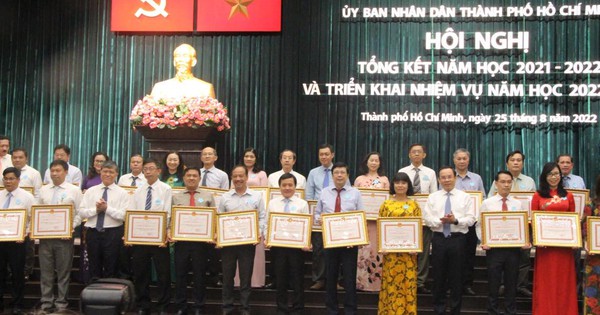 Trả lời câu hỏi "vì sao tôi xứng đáng" khi xét chọn nhà giáo nhân dân, nhà giáo ưu tú