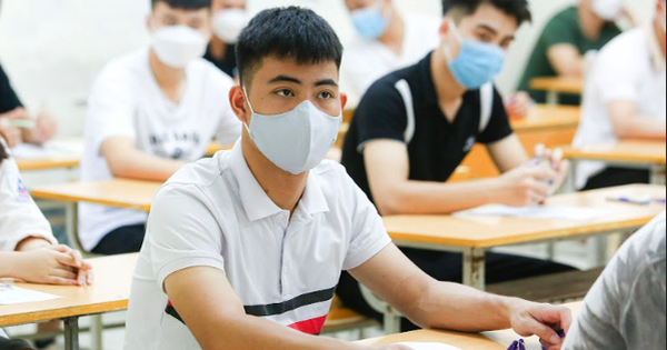 Thí sinh trượt tốt nghiệp do "ngủ quên" trong giờ thi tiếng Anh, Bộ GD-ĐT yêu cầu báo cáo Thí sinh trượt tốt nghiệp do "ngủ quên" trong giờ thi tiếng Anh, Bộ GD-ĐT yêu cầu báo cáo