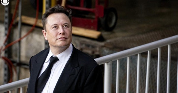 Tỉ phú Elon Musk bật mí về ngôi nhà "rất nhỏ" đang sống