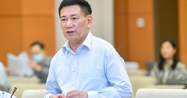 Đề xuất đưa sách giáo khoa vào diện mặt hàng nhà nước định giá